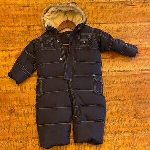 BabyGap 6-12m Snow Suit